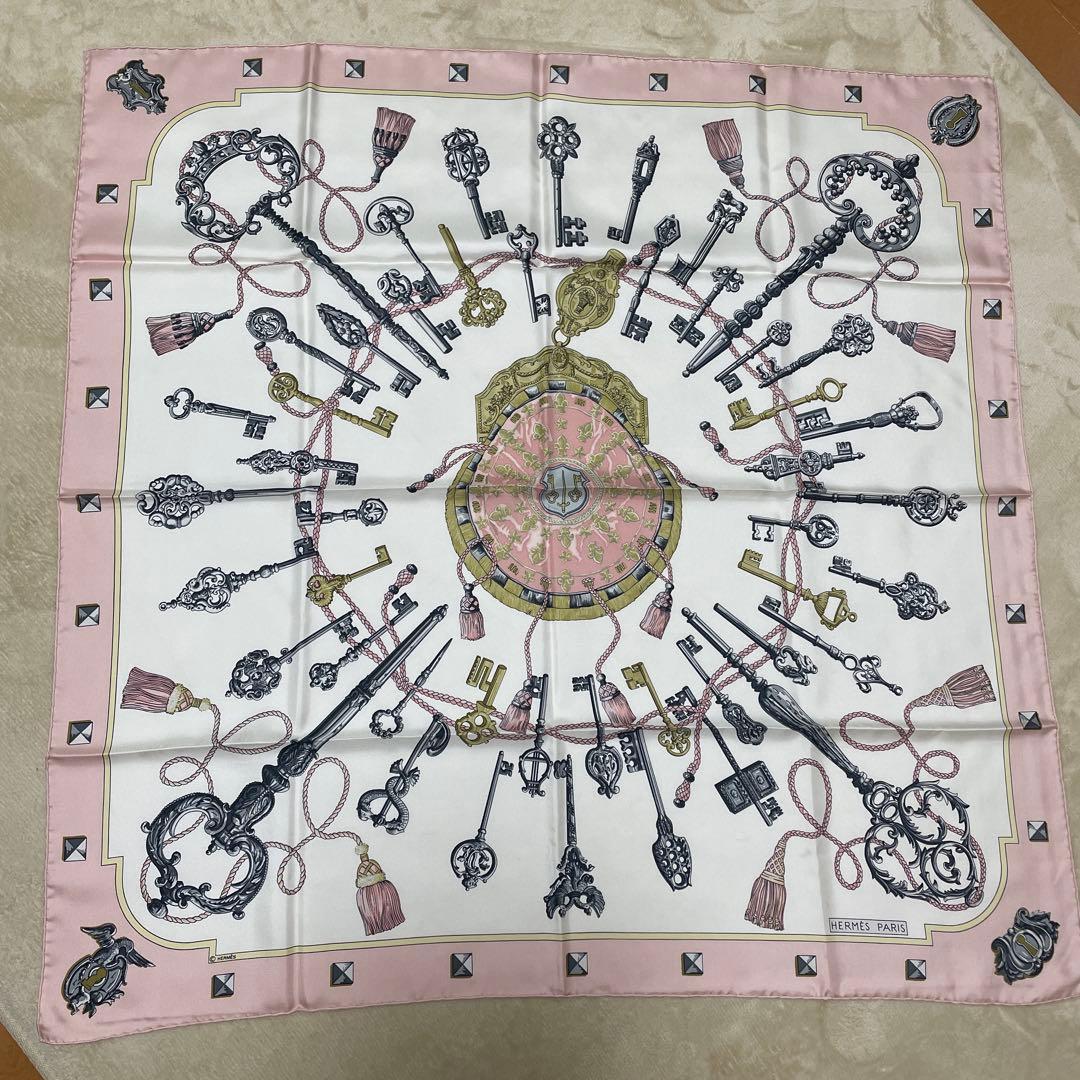 【みもざ様】HERMES スカーフ