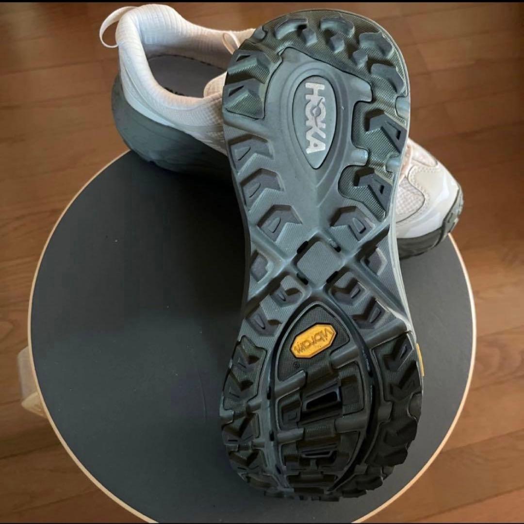 HOKA ONE ONE トレイルランニングスニーカー