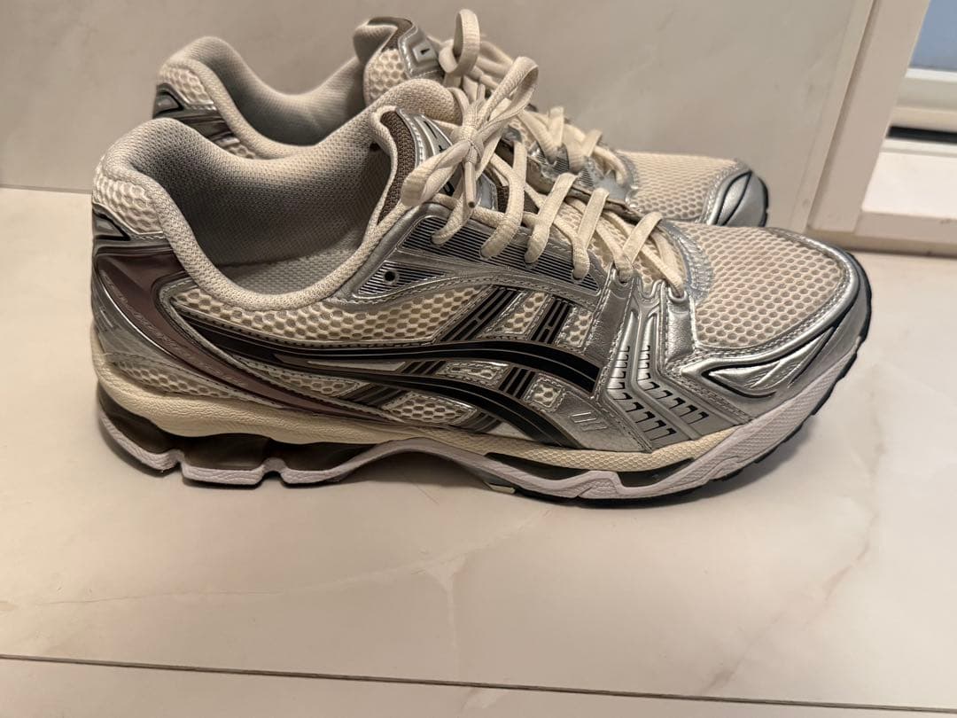 靴 Asics Gel-Kayano 14 \"Cream/Black\"