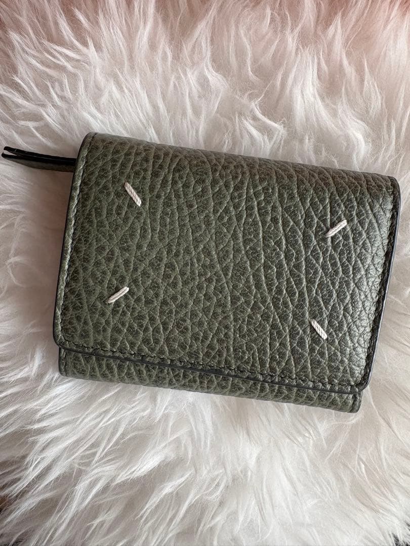 メゾンマルジェラ 三つ折り財布 カーキ系 ミリタリーグリーン