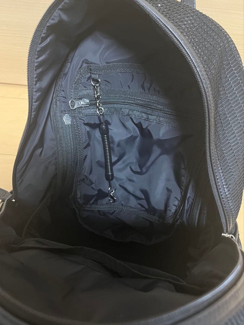 qbag paris ネスト ルーブル ペアレンツ リュック