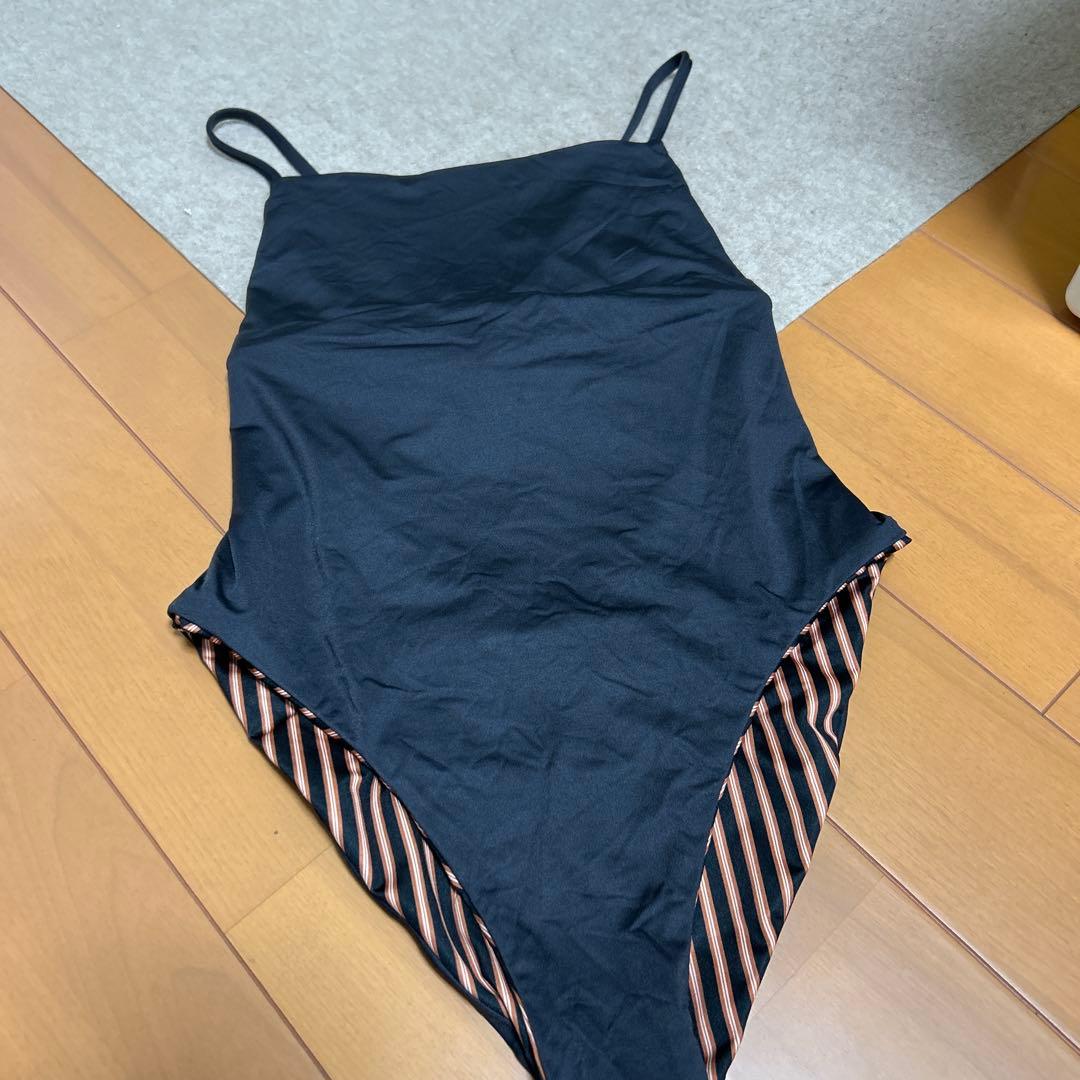 最終価格　パタゴニア　Patagonia 水着　ワンピース　リバーシブル　新品