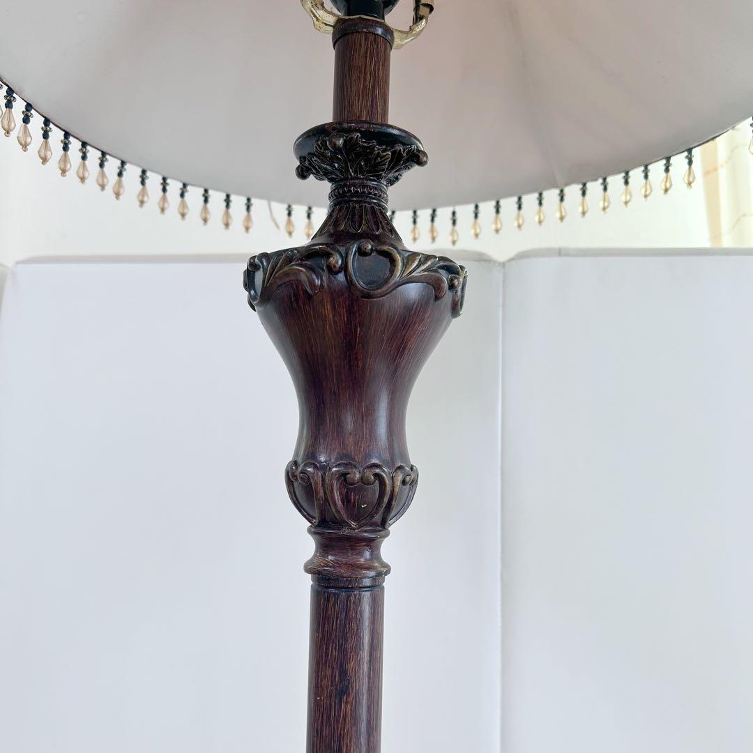 木製　フロアランプ　アンティーク　ロングランプ　　レトロ　スタンドランプ