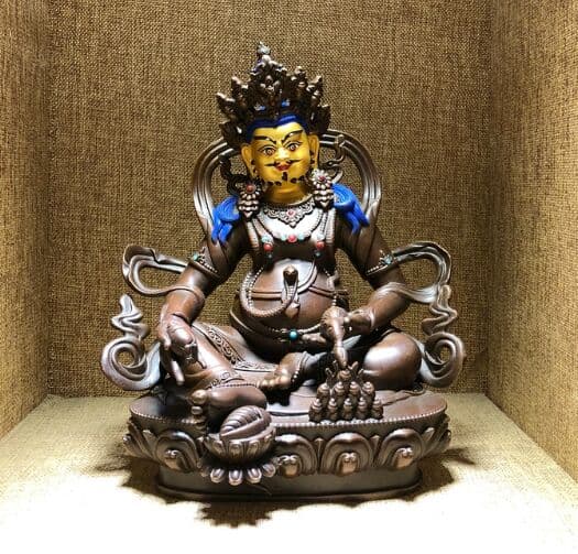 チベット仏教 仏像黄財神座像 銅製品 彩繪 仏師で仕上げ品 彫刻 7寸