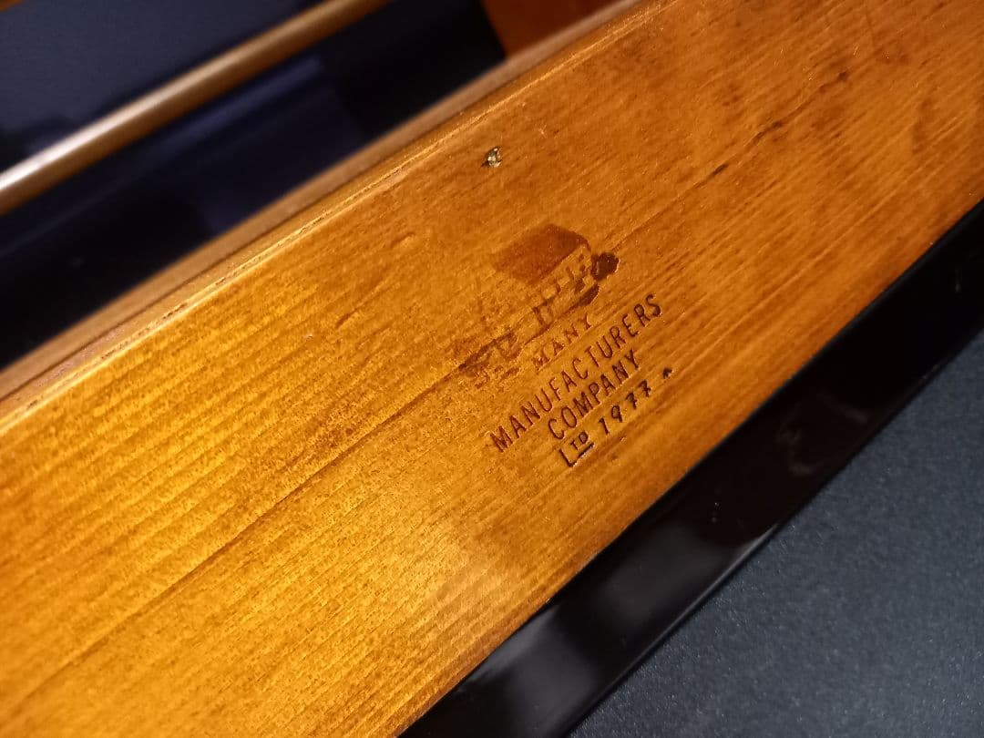 many　1977　マニー　プロベナンス　ヴィンテージ　キャリー　トレー