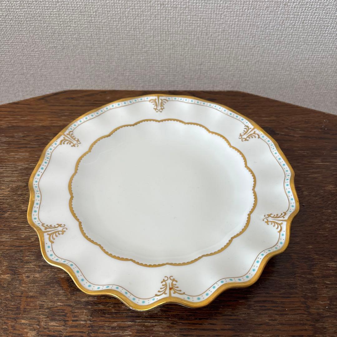 ロイヤルクラウンダービー エリザベスゴールド プレート26㎝