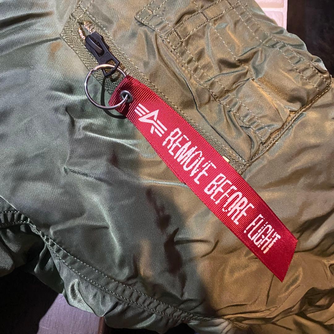 うえALPHA INDUSTRIES MA-1 フライトジャケット