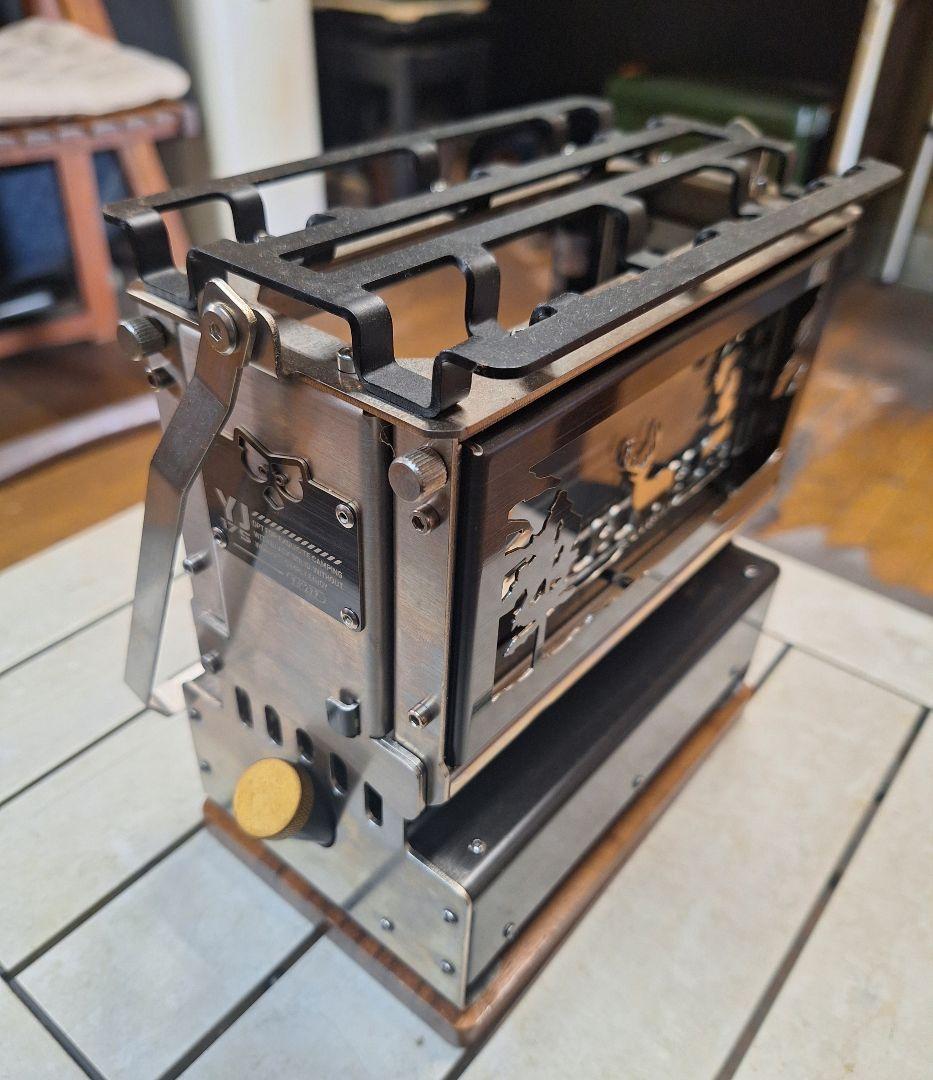 アイロンストーブ　BLACKSOLID