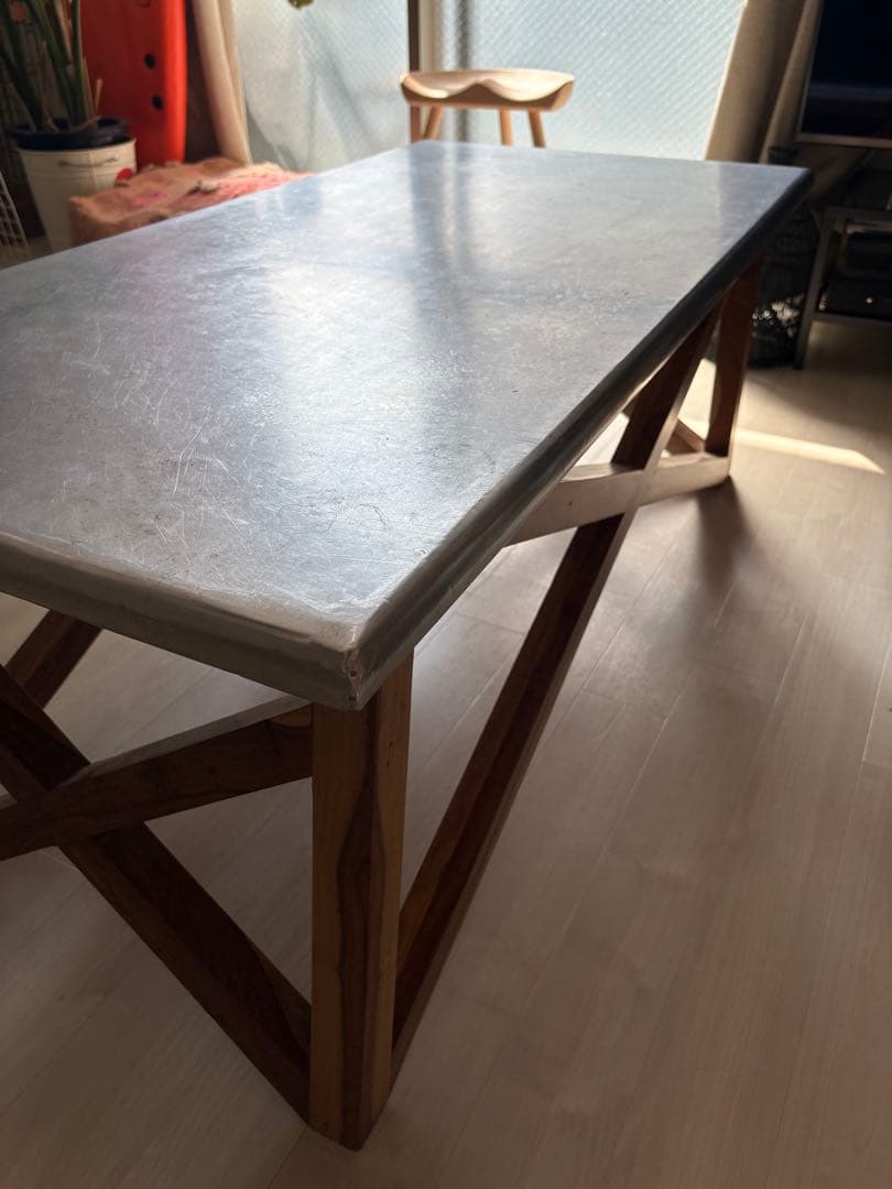 ダブルティー WTW マーベリックス MAVERICKS テーブル