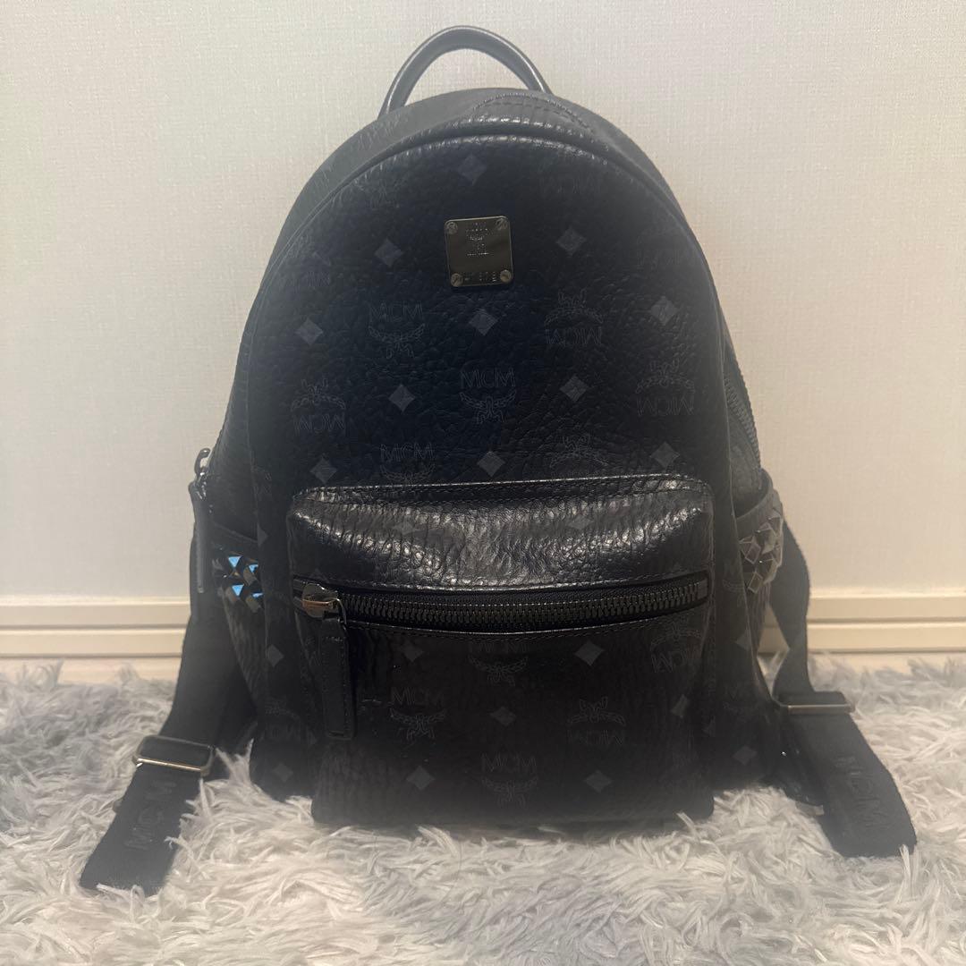 正規品 定価185900円 MCMリュック 黒 スモールサイズ
