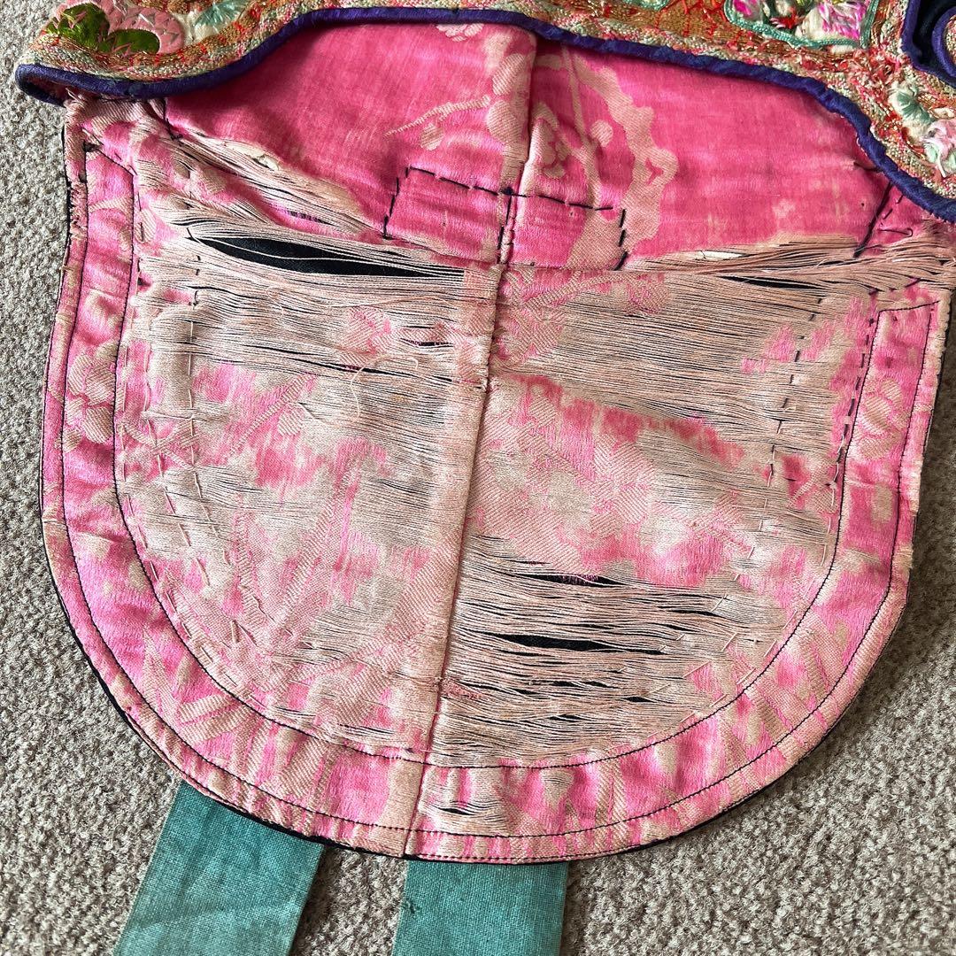 中国　アンティーク　1900年代初期　伝統的な刺繍帽子　希少　骨董