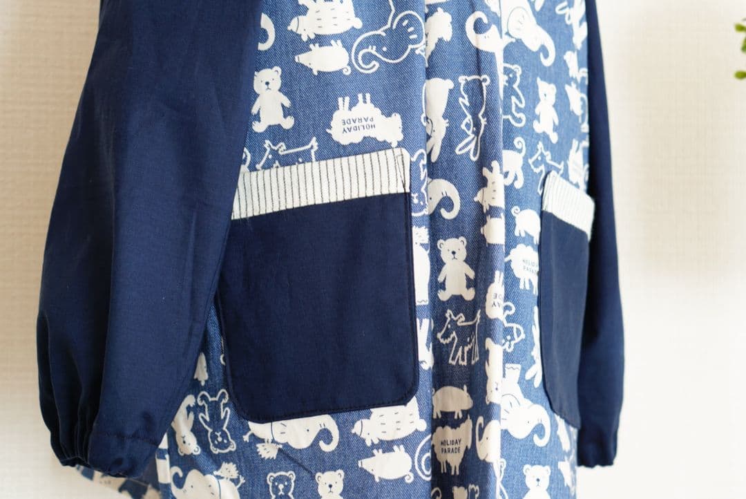 男の子　女の子　スモック　110 　ネイビー　紺　動物