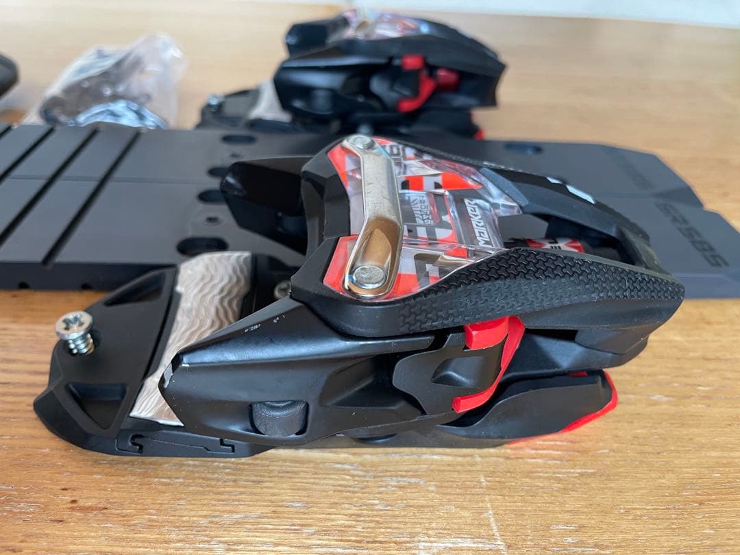 24マーカーXCOMP16ビンディング 25オガサカSR 585プレート