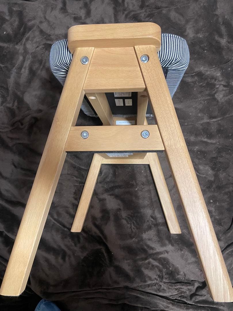 無印良品　残反を使ったスタッキングスツール　ヒッコリー