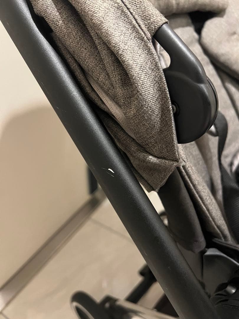 Cybex MIOSベビーカー グレー(ドリンクホルダー付き)