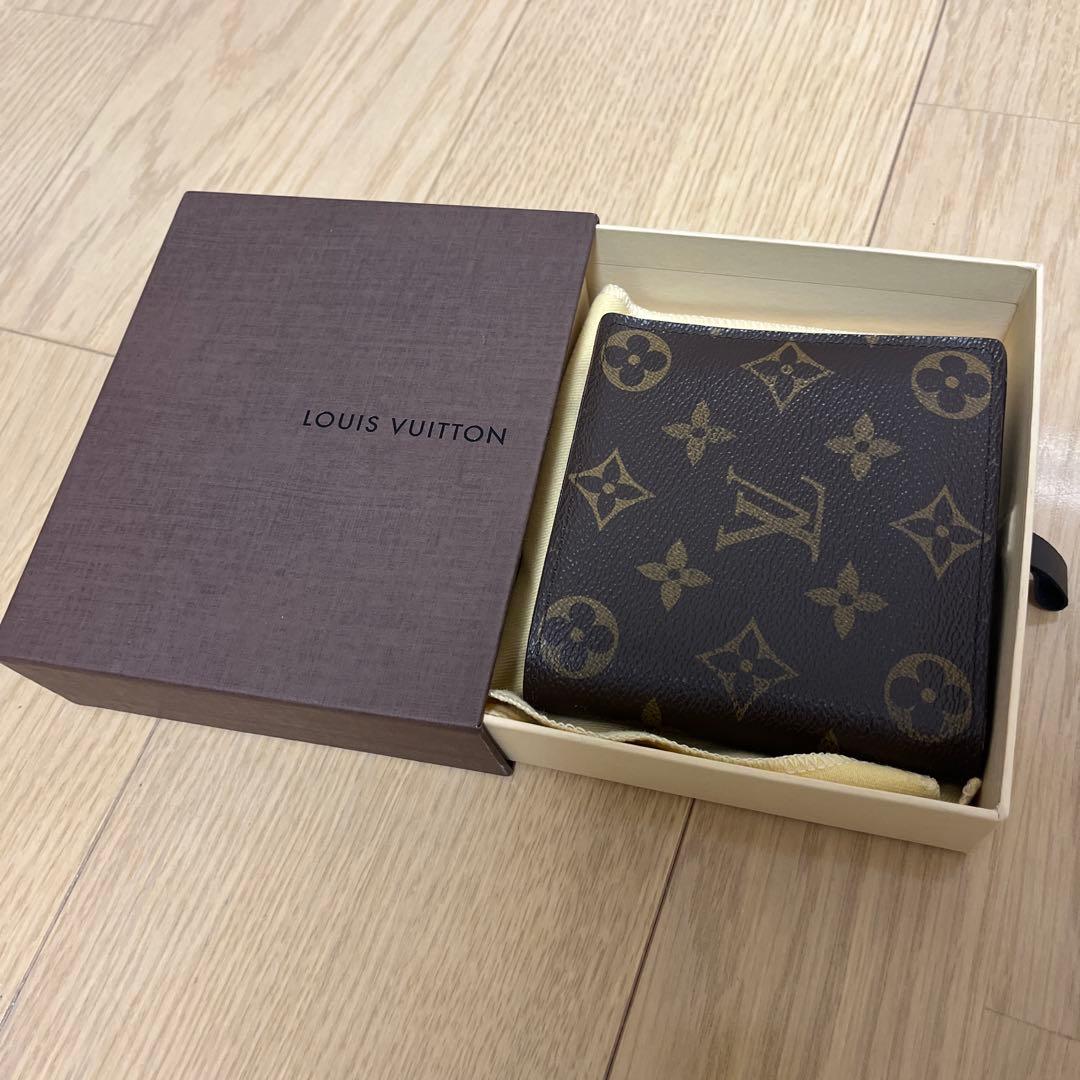 ルイヴィトン ポルトフォイユマルコ M61675 二つ折り財布