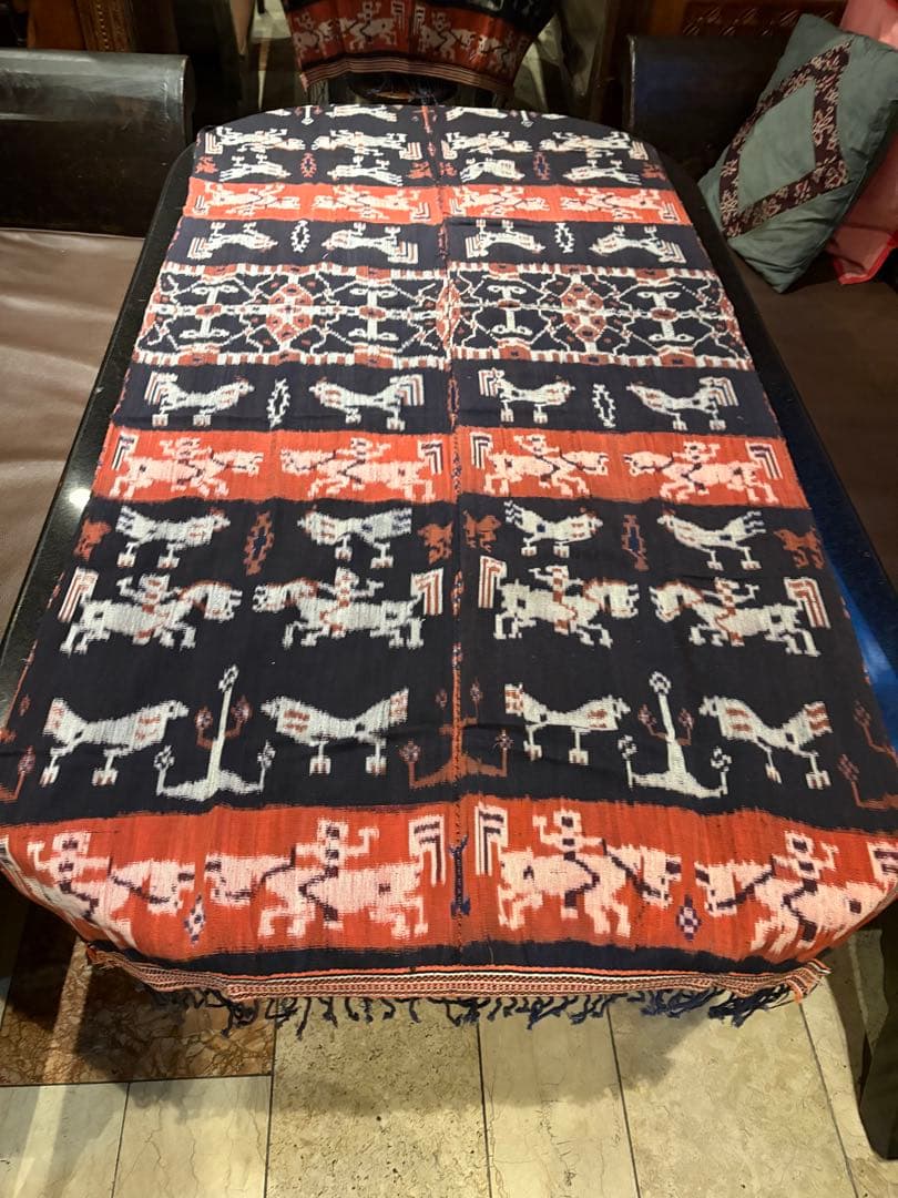 インドネシアスンバ島の伝統的なイカット草木染め長さ180cm WIDE 90cm