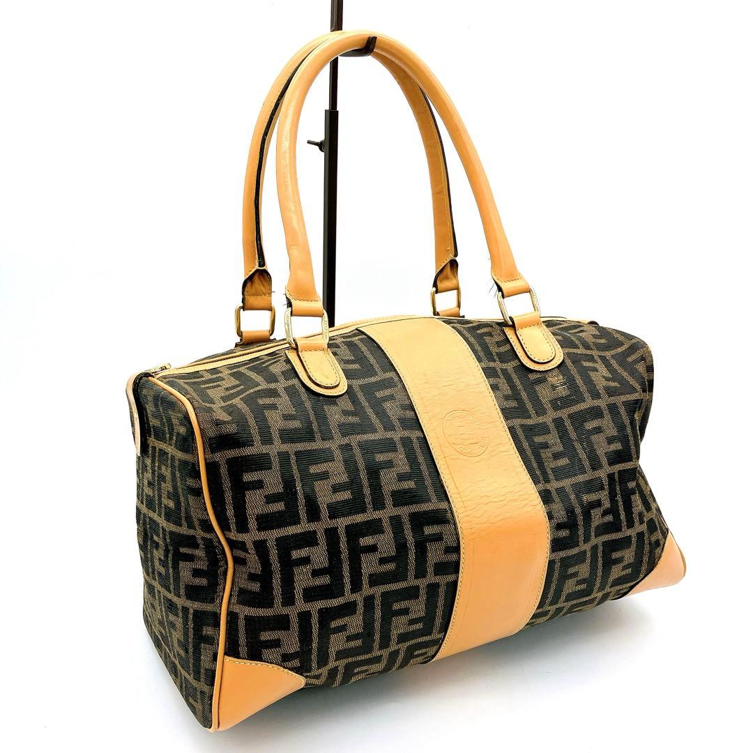 【FENDI】ハンドバッグ　ブラウン　ズッカ柄　キャンバス　ゴールド金具　ロゴ