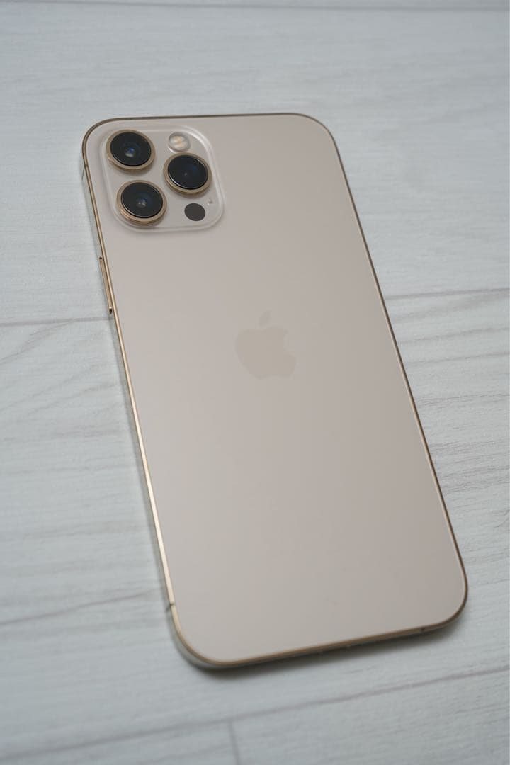 一時的に値下げ中…もう直ぐ戻します。iPhone12 Pro Max 256GB