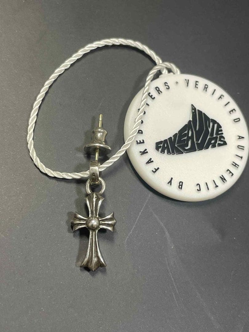 クロムハーツ CHクロスベビーファットピアス 片耳