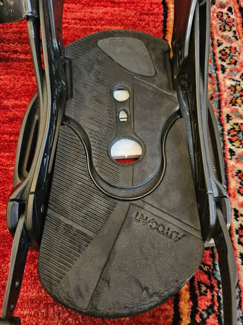 BURTON　GENESIS　23ー24モデル　Sサイズ