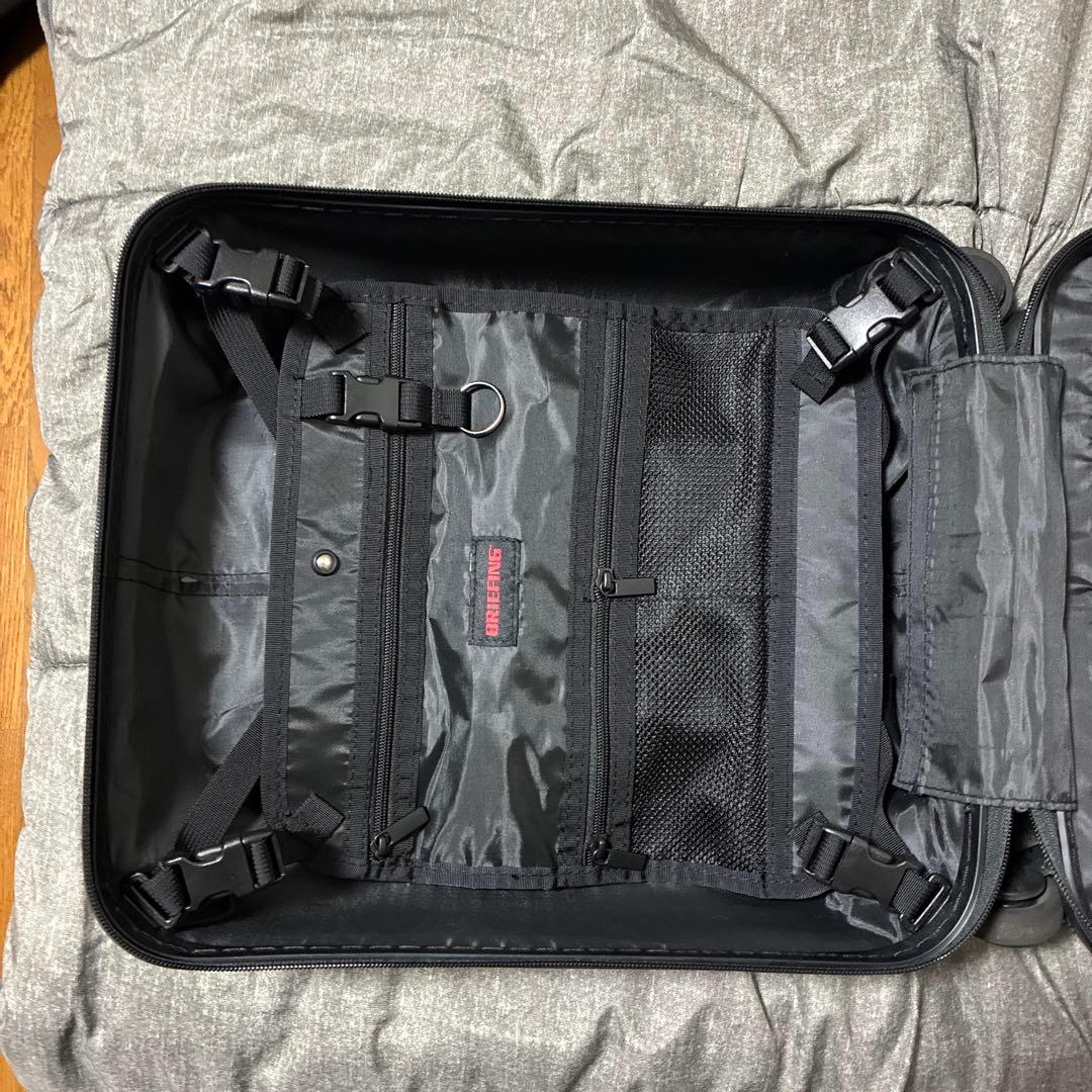 BRIEFING ブリーフィング　ブラック キャリーケース　スーツケース　22L