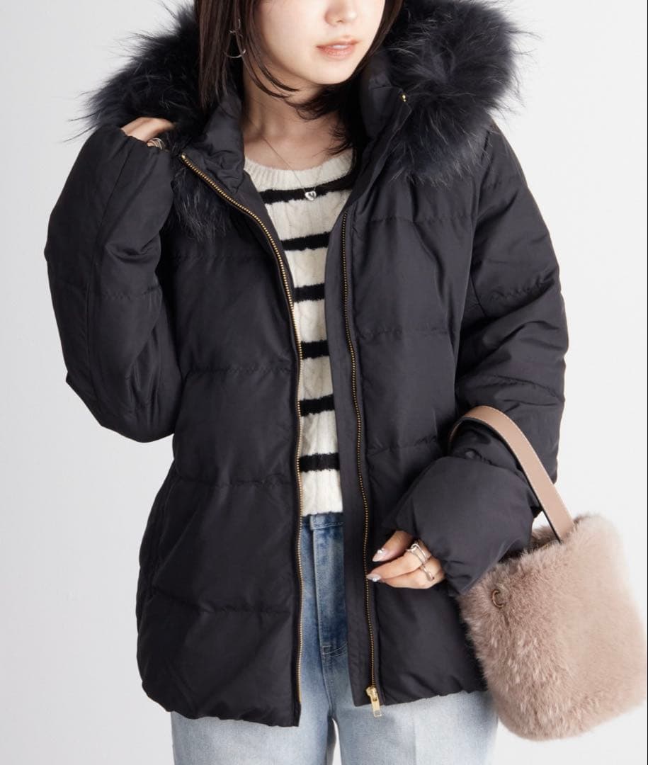 完売品 RANAN リアルファー付ショート丈ダウンコート