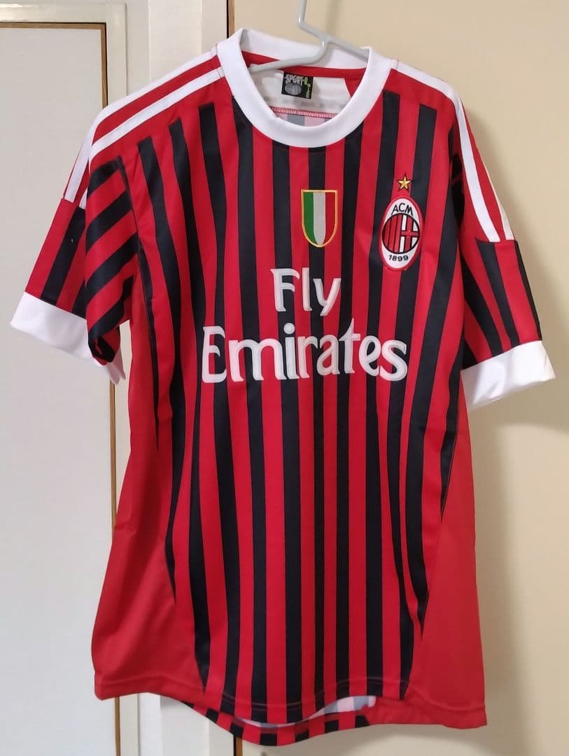 ACミラン イブラヒモビッチ選手　ユニフォーム