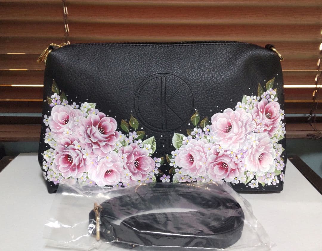 キティママページ　ミニバッグ　ティシュケース　トールペイント　バラ