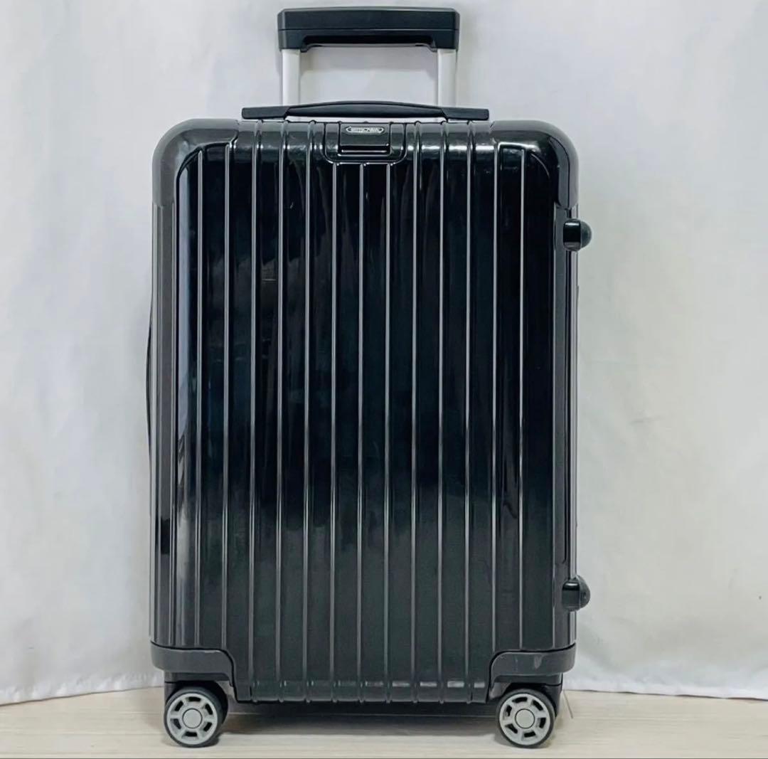 RIMOWA リモワ サルサデラックス 35L 4輪グロスブラック 機内持込