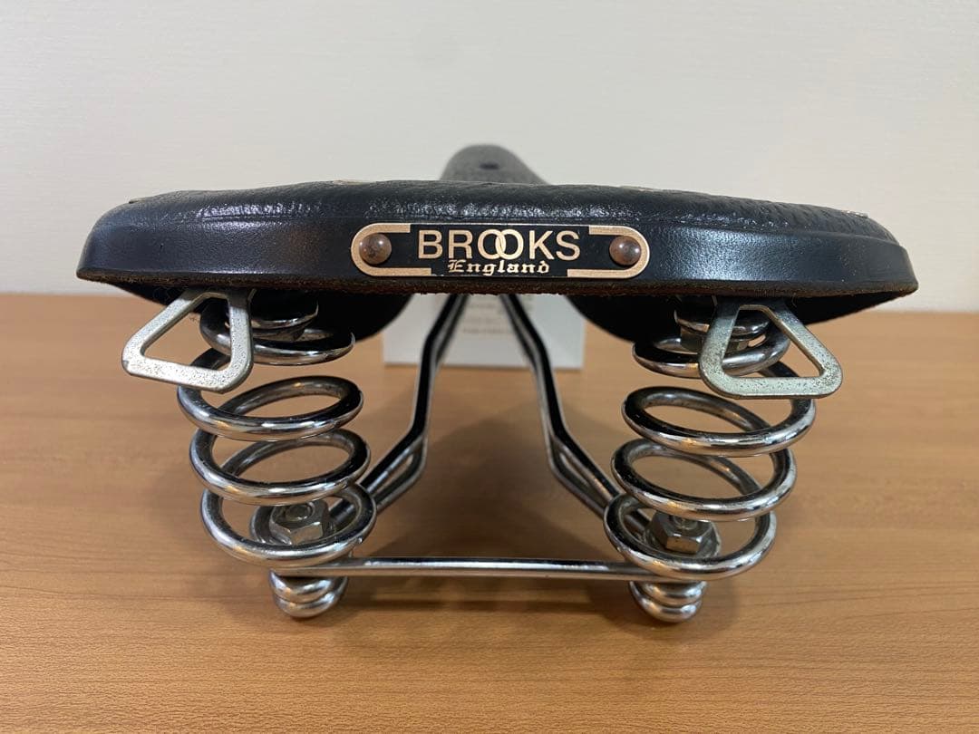 BROOKS B66S ブラック レザーサドル