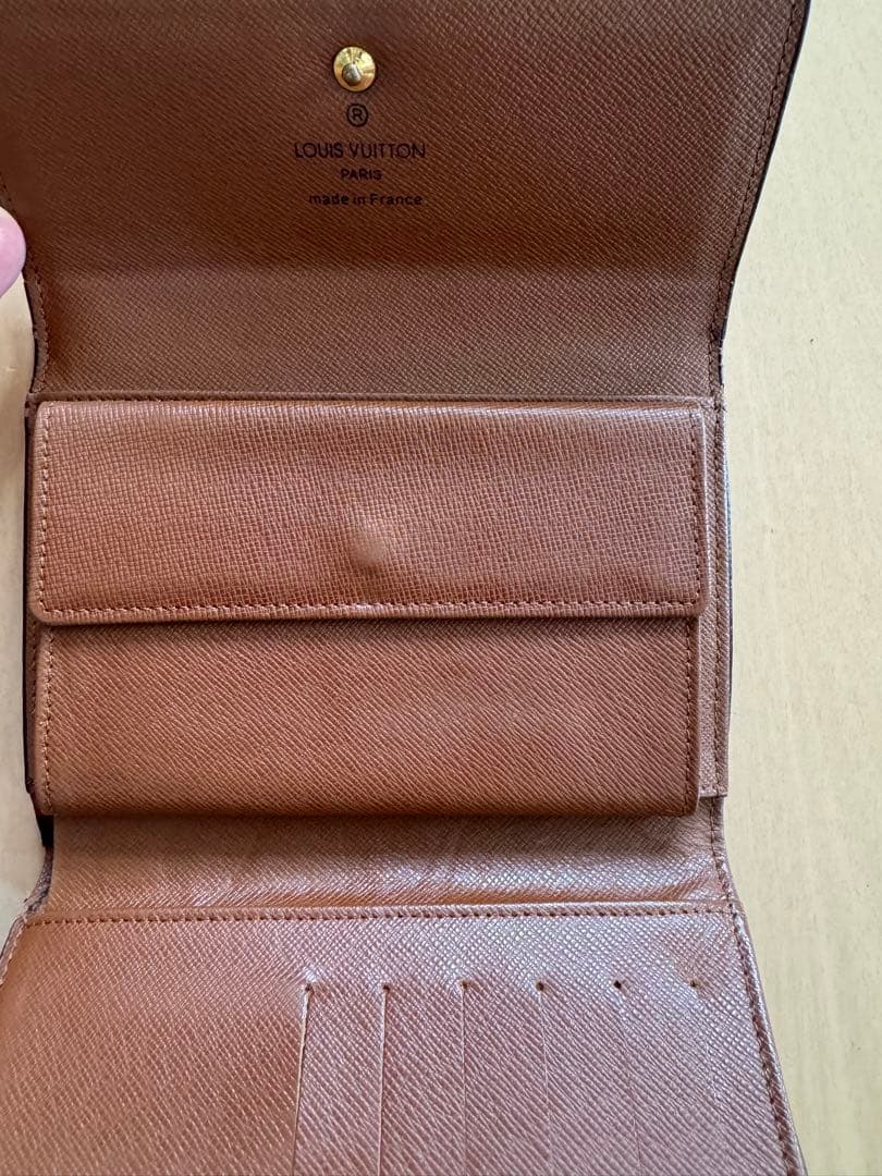 ルイヴィトン　長財布