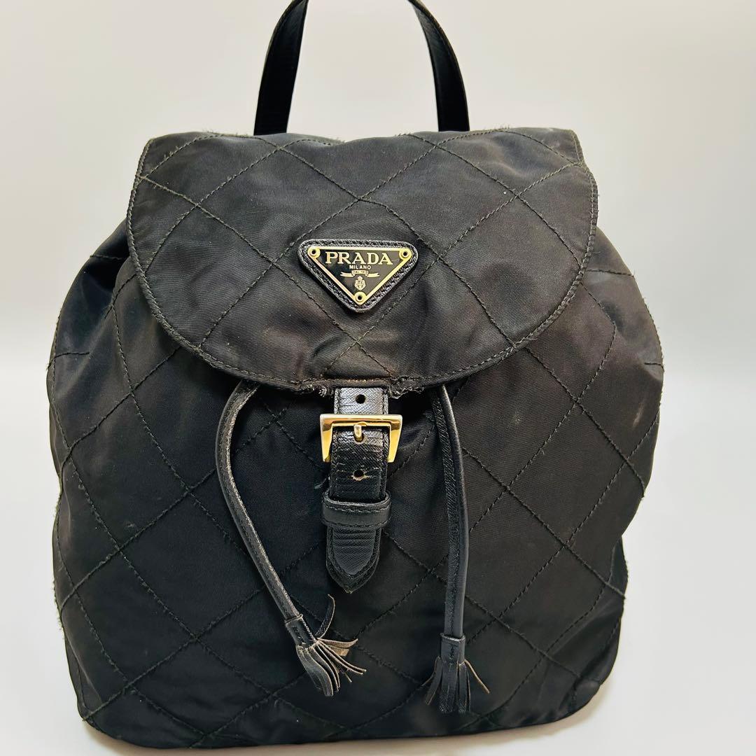 PRADA プラダ キルティング バックパックリュックブラック 三角ロゴ 黒色