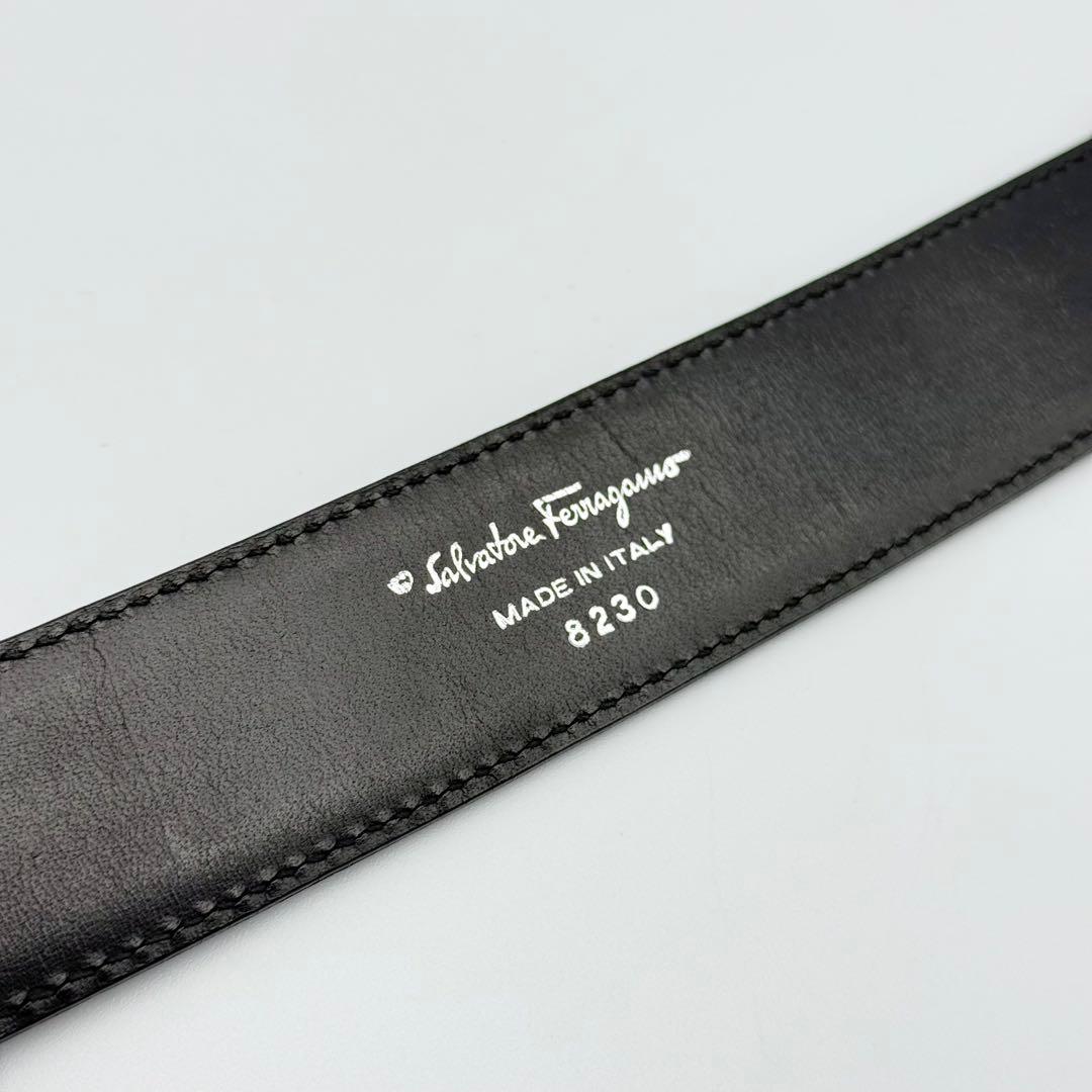 ✨美品✨フェラガモ ベルト Fバックル ビジネス シルバー金具 メンズ レザー