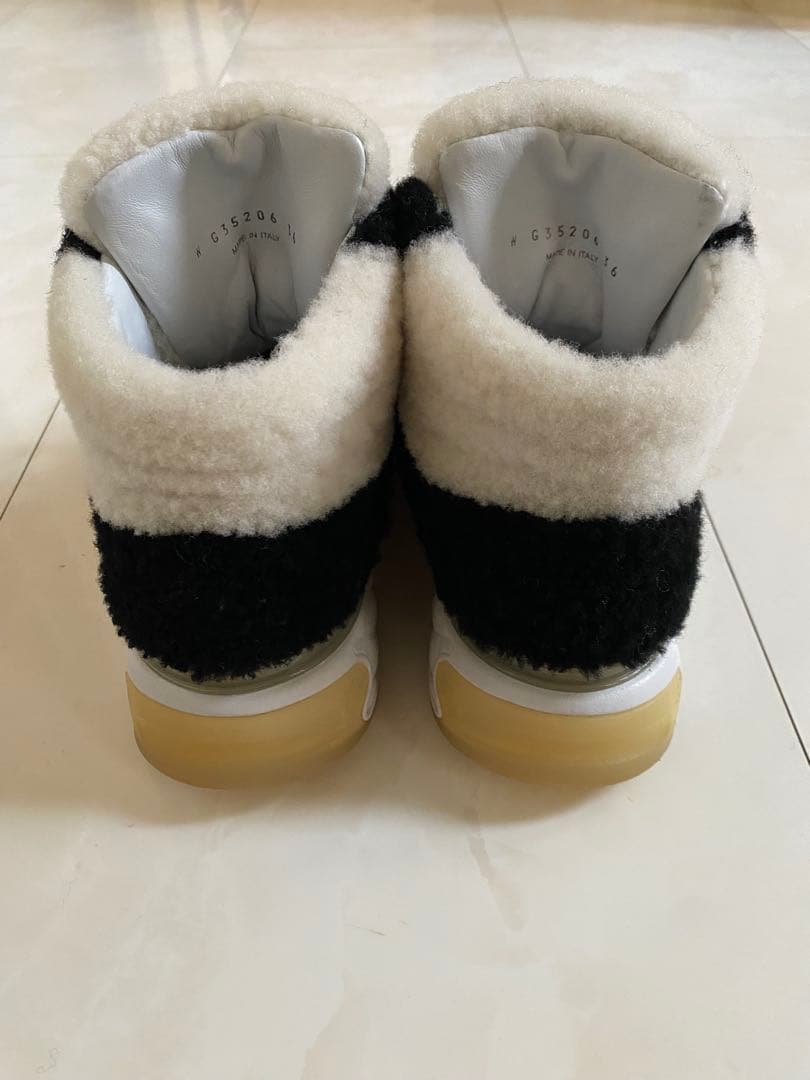 美品 シャネル ムートン ハイカット スニーカー 36 23cm CHANEL