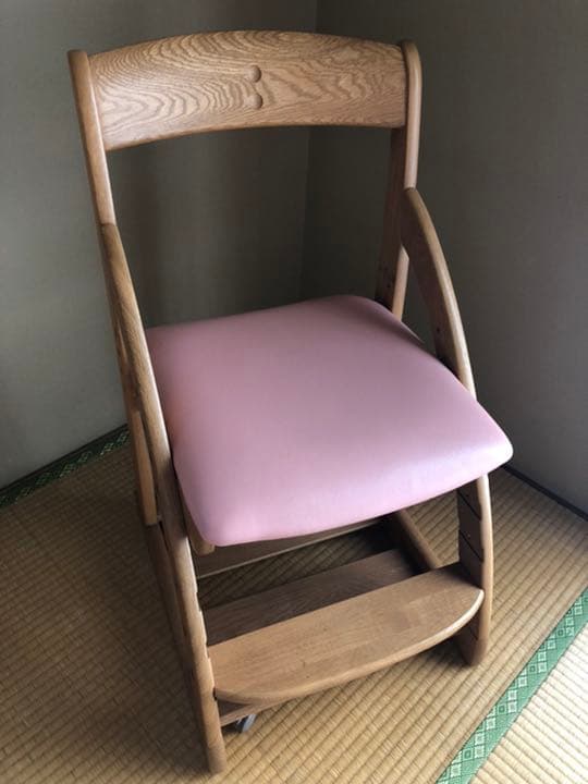 カリモク　学習椅子　XT1441PN