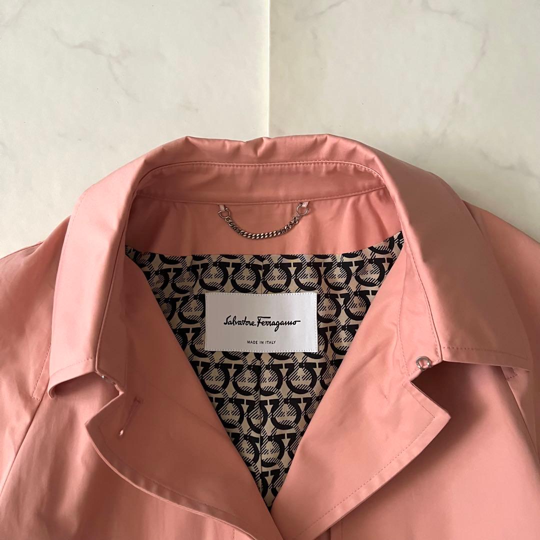 現行 美品 サルヴァトーレフェラガモ ステンカラーコート ガンチーニ 総柄レザー