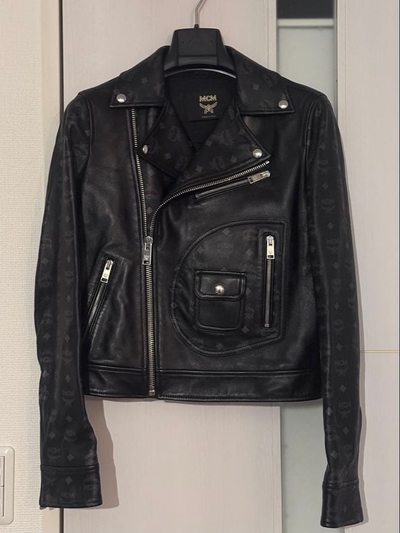 MCM ブラックレザーライダースジャケット