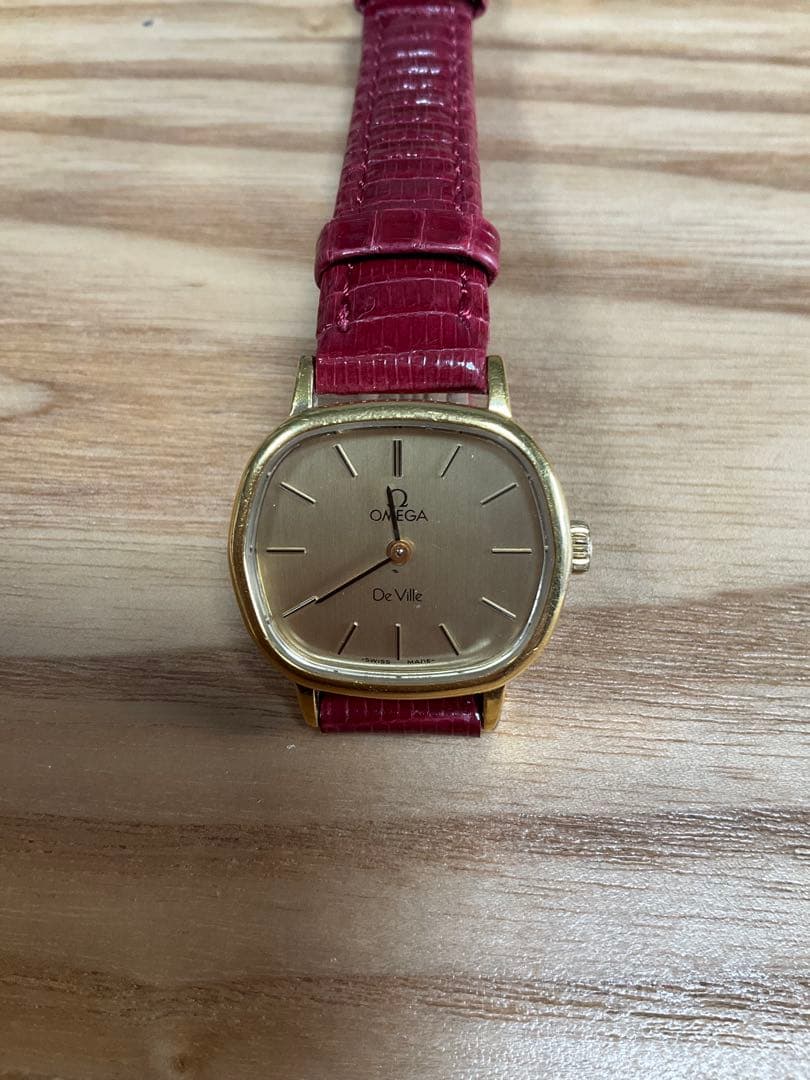 ビンテージ　Omega De Ville 手巻き時計 ゴールド