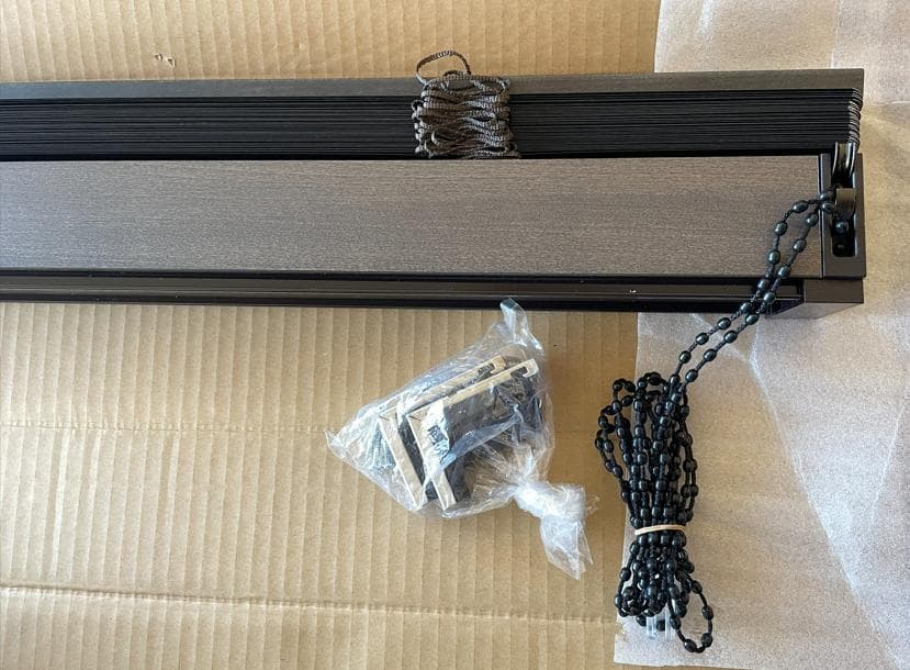 タチカワブラインド　アフタービートエグゼ　50 木目調