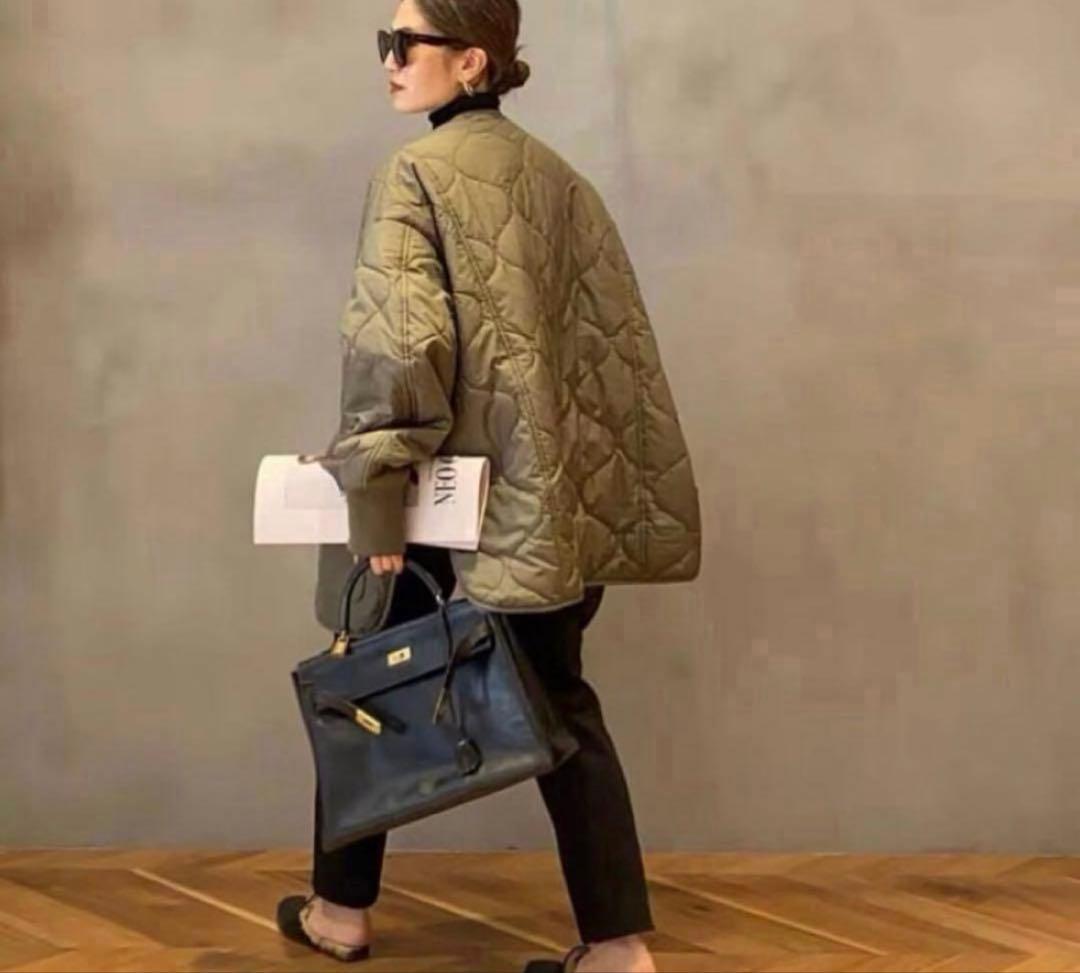 ちえみ　1度のみ使用　キャラクス　CALUX キルティングダウンジャケット