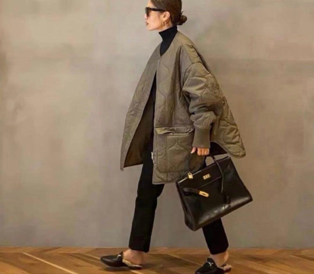 ちえみ　1度のみ使用　キャラクス　CALUX キルティングダウンジャケット