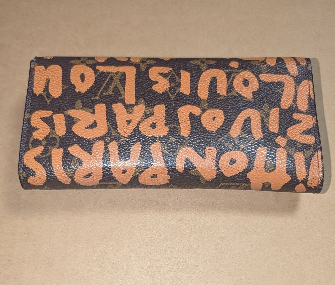 LOUIS VUITTON ルイヴィトン ポルトフォイユ・サラ 二つ折り財布