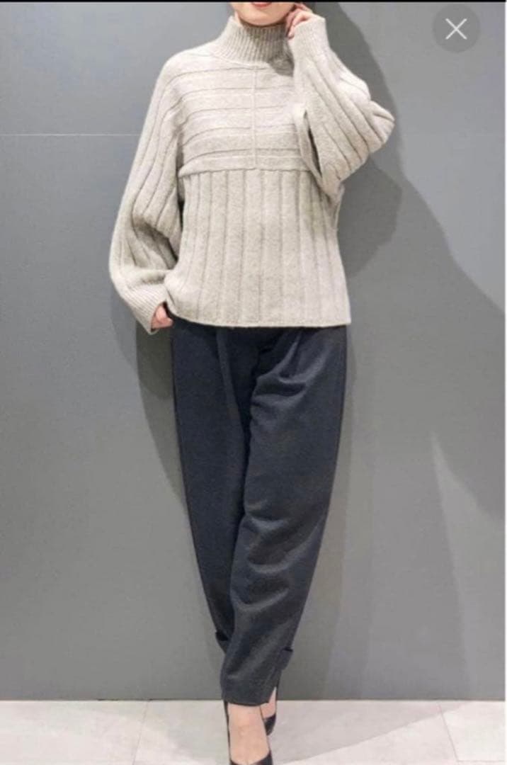 専用☆セオリーリュクス2024モックネックニット3.9万未使用