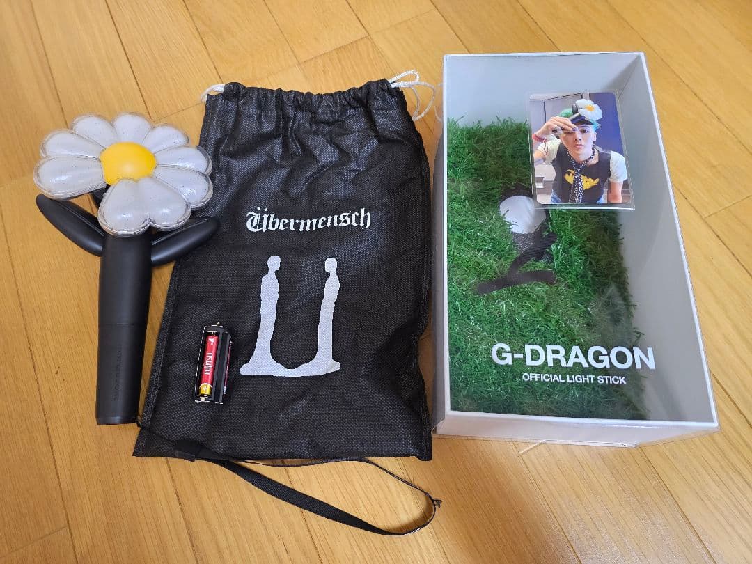 G-DRAGON OFFICIAL LIGHT STICK 公式ペンライト