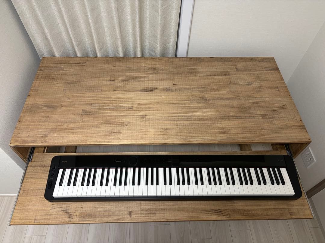 スライド収納付きデスク(ピアノは付属しません)