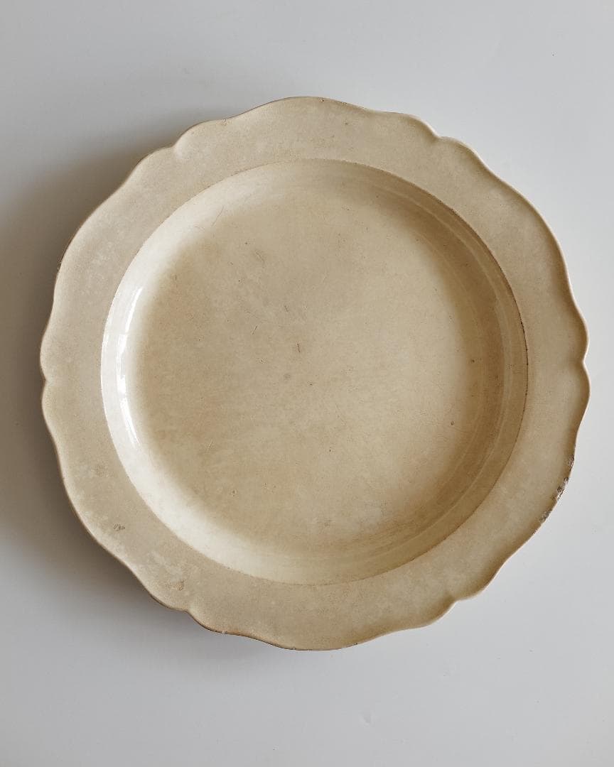 モントロー窯 1820年代 ファイアンスフィン 花リム大皿