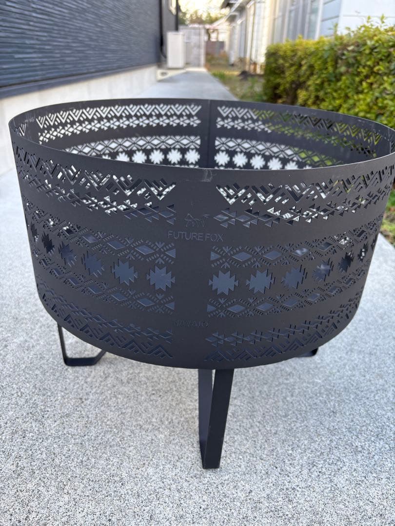 FUTUREFOX 焚き火台 木製天板付き