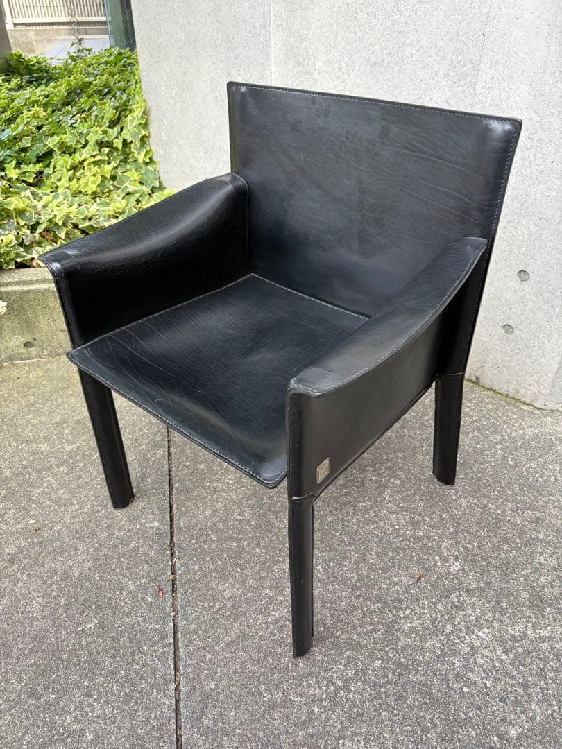 Italia BUSNELLI 本革　アームチェア