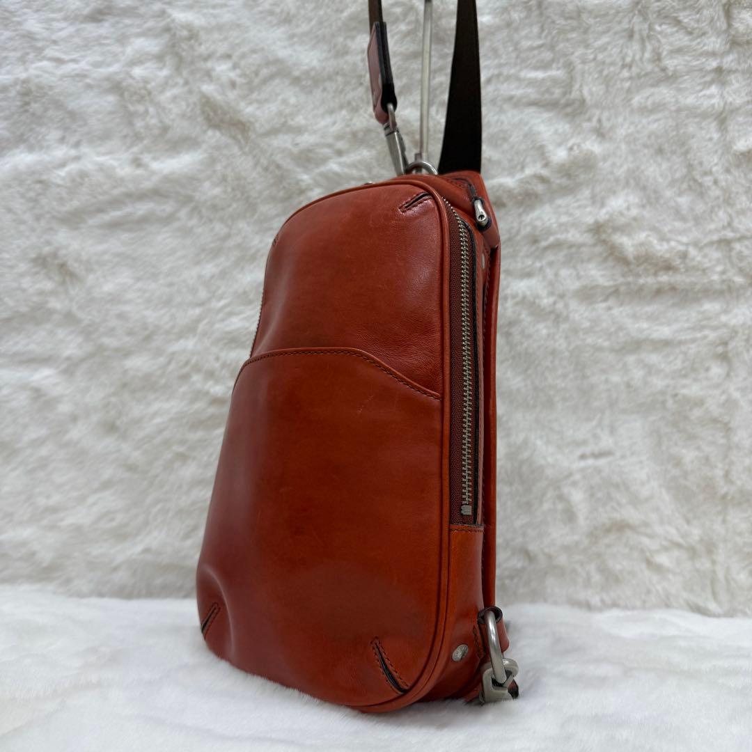 エルゴポック　ボディバッグ　ショルダーバッグ レザー